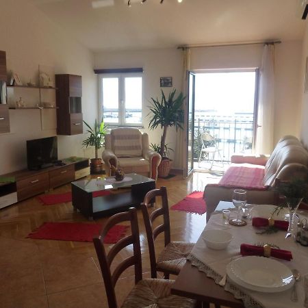 Apartments Monika Novi Vinodolski Kültér fotó