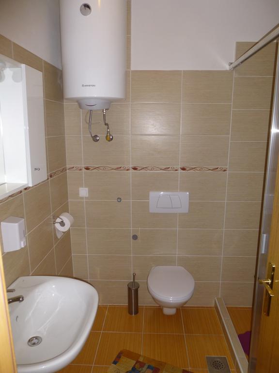 Apartments Monika Novi Vinodolski Szoba fotó